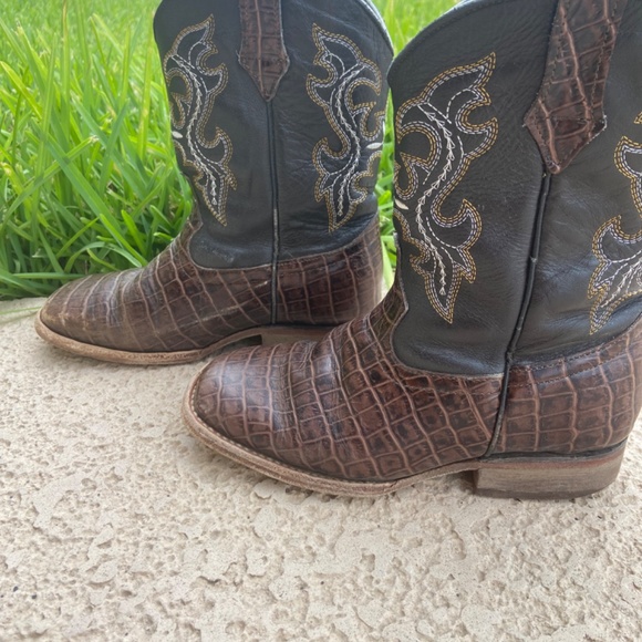 Boots- kids - Picture 3 of 5